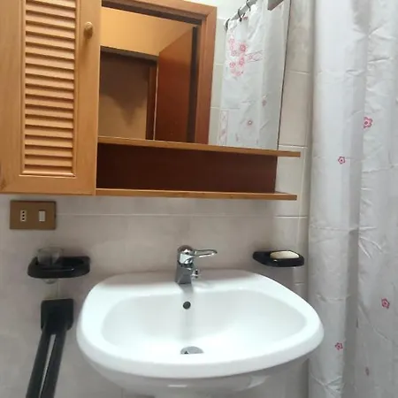La Casetta Di Luni Prázdninový dům *